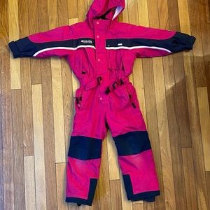 Super cute little girls Columbia ski snow suit! Size 4/5 good condition